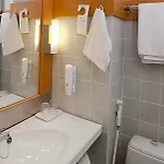 Jokipuisto 3*