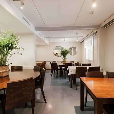 Jokipuisto Hotell 3*