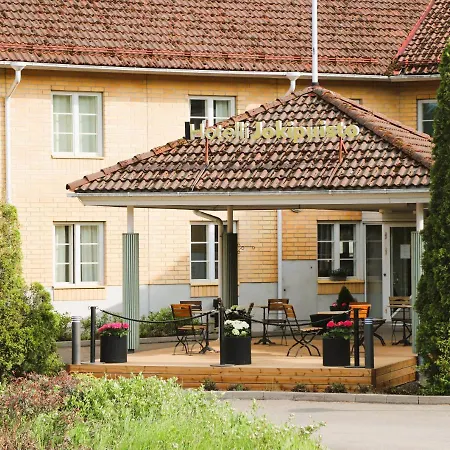 Jokipuisto 3*