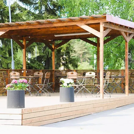 Jokipuisto Ξενοδοχείο Κότκα