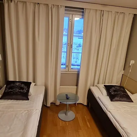 Szálloda Jokipuisto 3*
