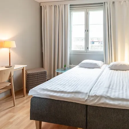 Hotell Jokipuisto 3*
