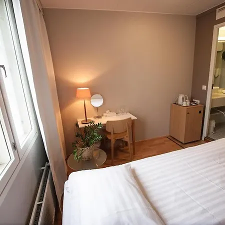 Jokipuisto Hotel 3*